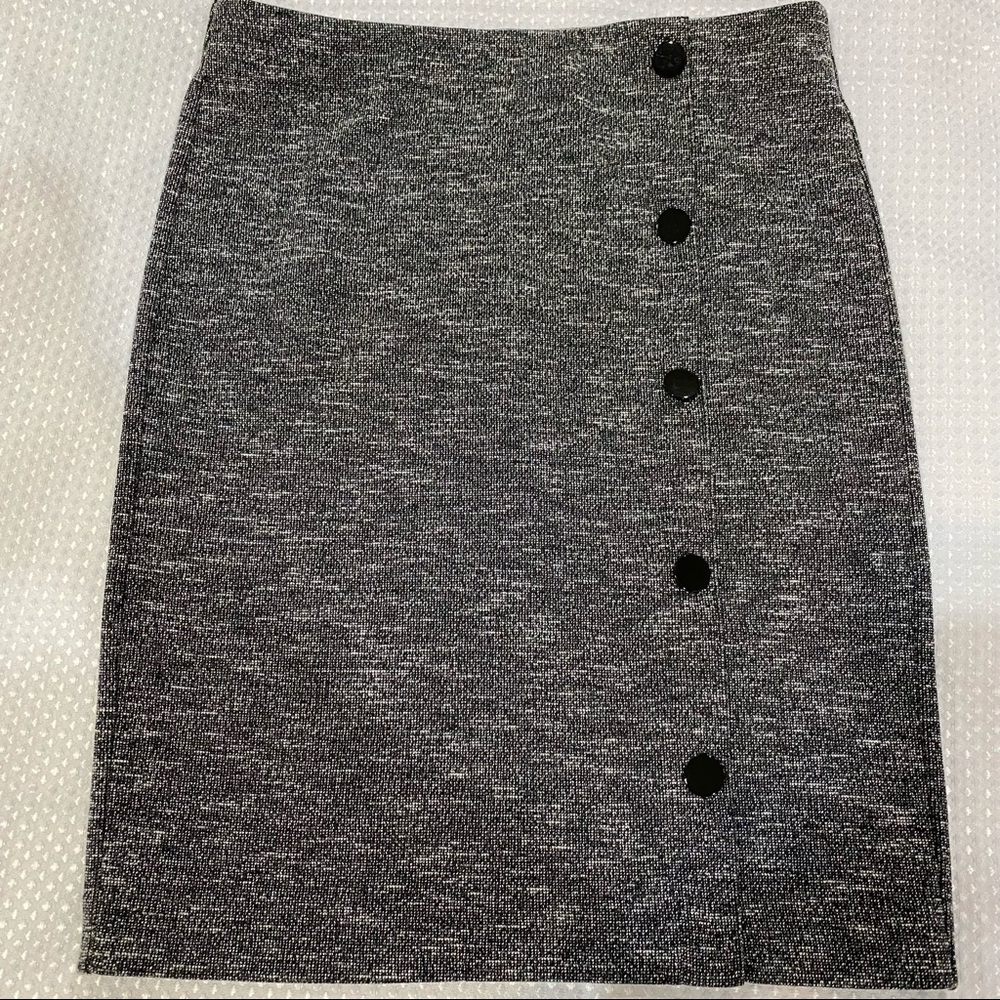 Loft women skirt, gray & white, size US small